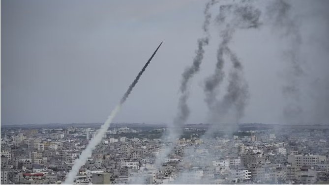      इराकमा भएको आक्रमणमा सात जना सुरक्षाकर्मीको मृत्यु   