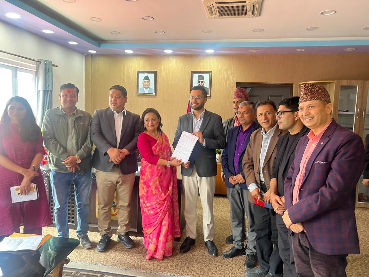     सुधारका लागि निरन्तर खबरदारी गर्न शिक्षामन्त्री पोखरेलको आग्रह   