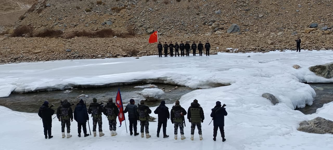     सीमा सुरक्षादेखि ‘डिजिटल’रूपान्तरणमा सशस्त्र प्रहरी   