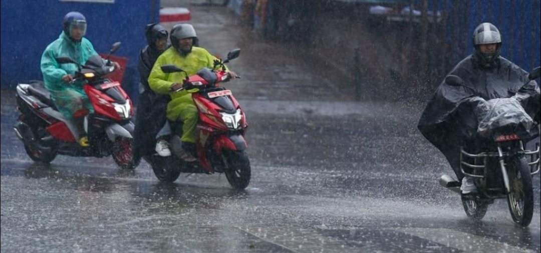     ट्राफिक कारबाहीमा चार लाख ५८ हजार राजस्व सङ्कलन   