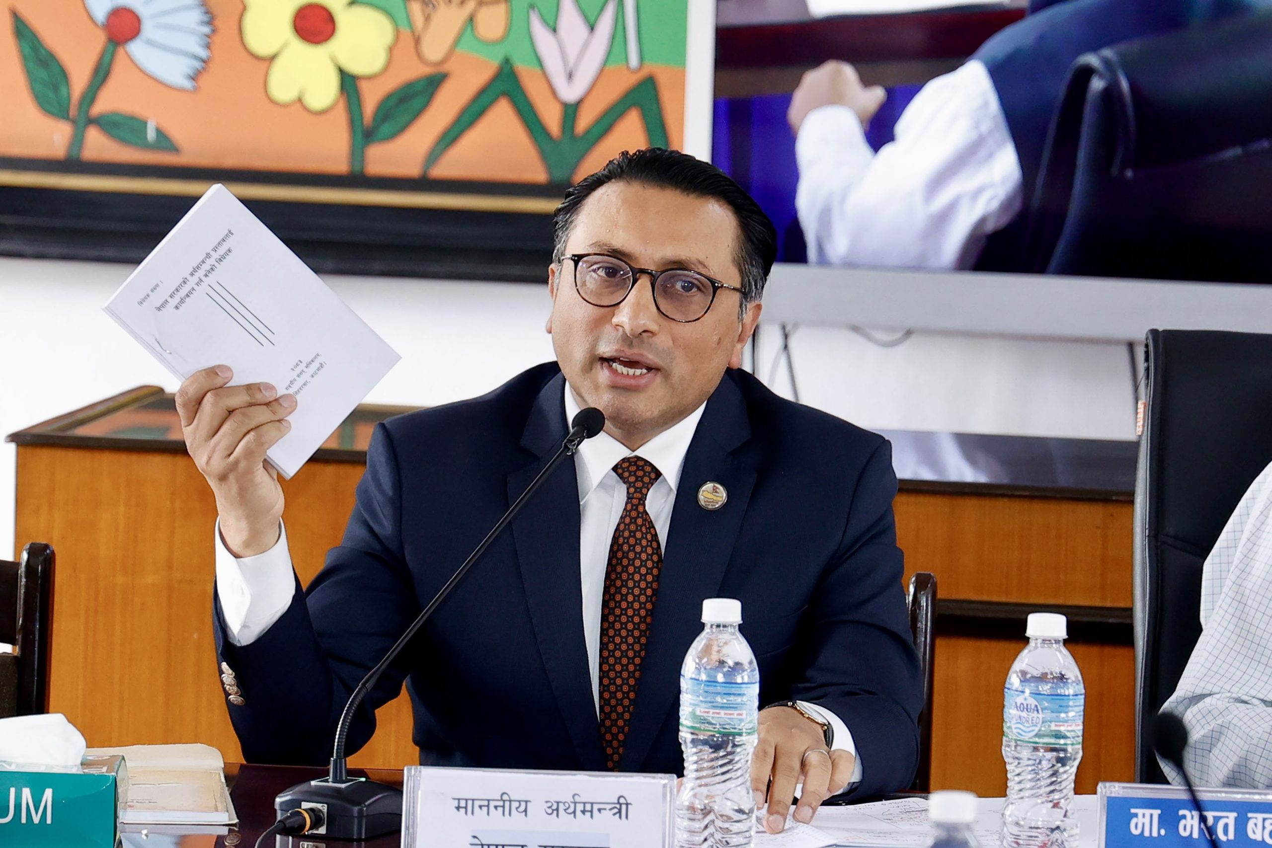     अर्थमन्त्रीद्वारा बजेट आश्रित दुई विधेयक प्रस्तुत   