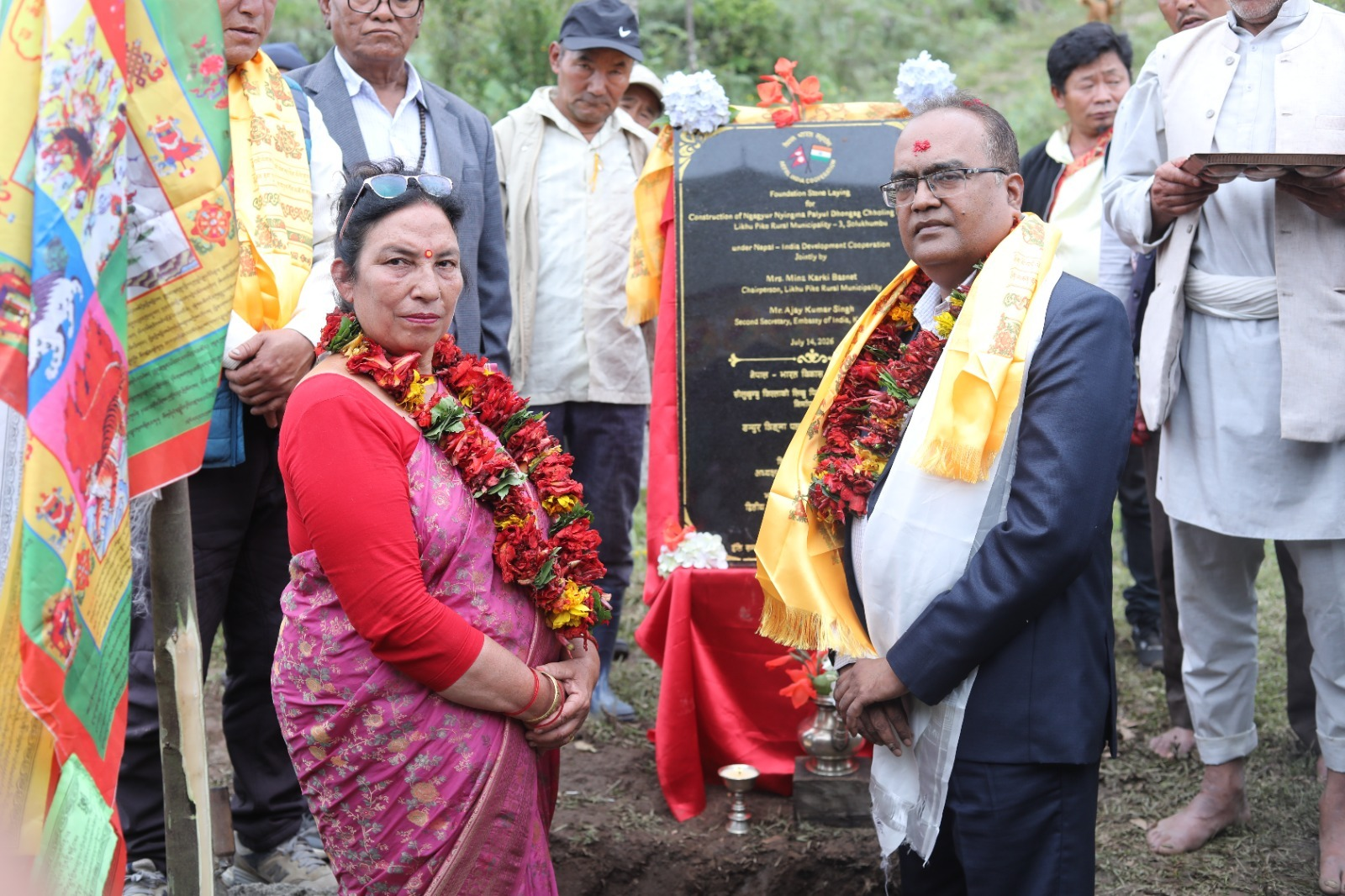    सोलुखुम्बुको लिखु पिकेमा गुम्बाको शिलान्यास   