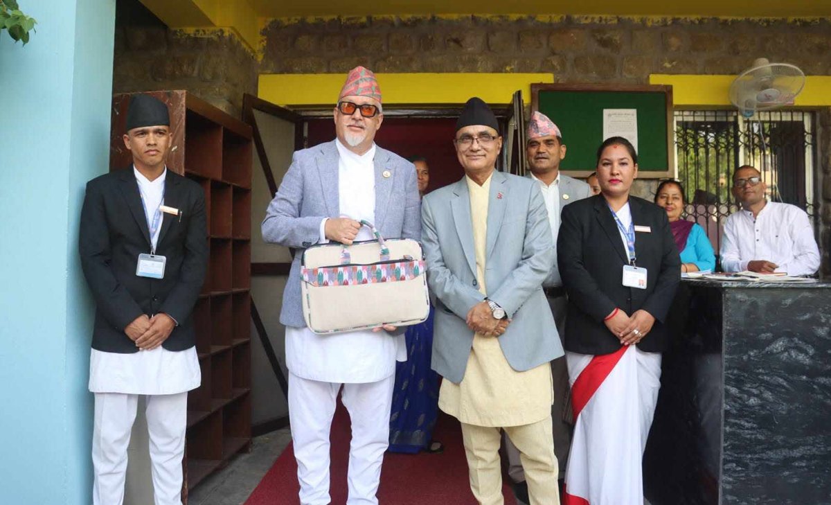     कर्णाली प्रदेशसभाको बैठक स्थगित   