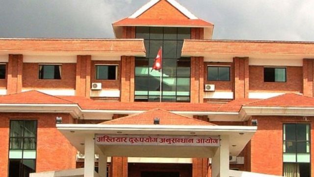     घुससहित भूमि प्रशासनका कर्मचारी र लेखापढी व्यवसायी नियन्त्रणमा   