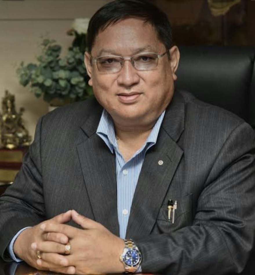     कांग्रेस १५औँ महाधिवेशनको बन्दसत्रबाट कोषाध्यक्षको प्रतिवेदन पारित   