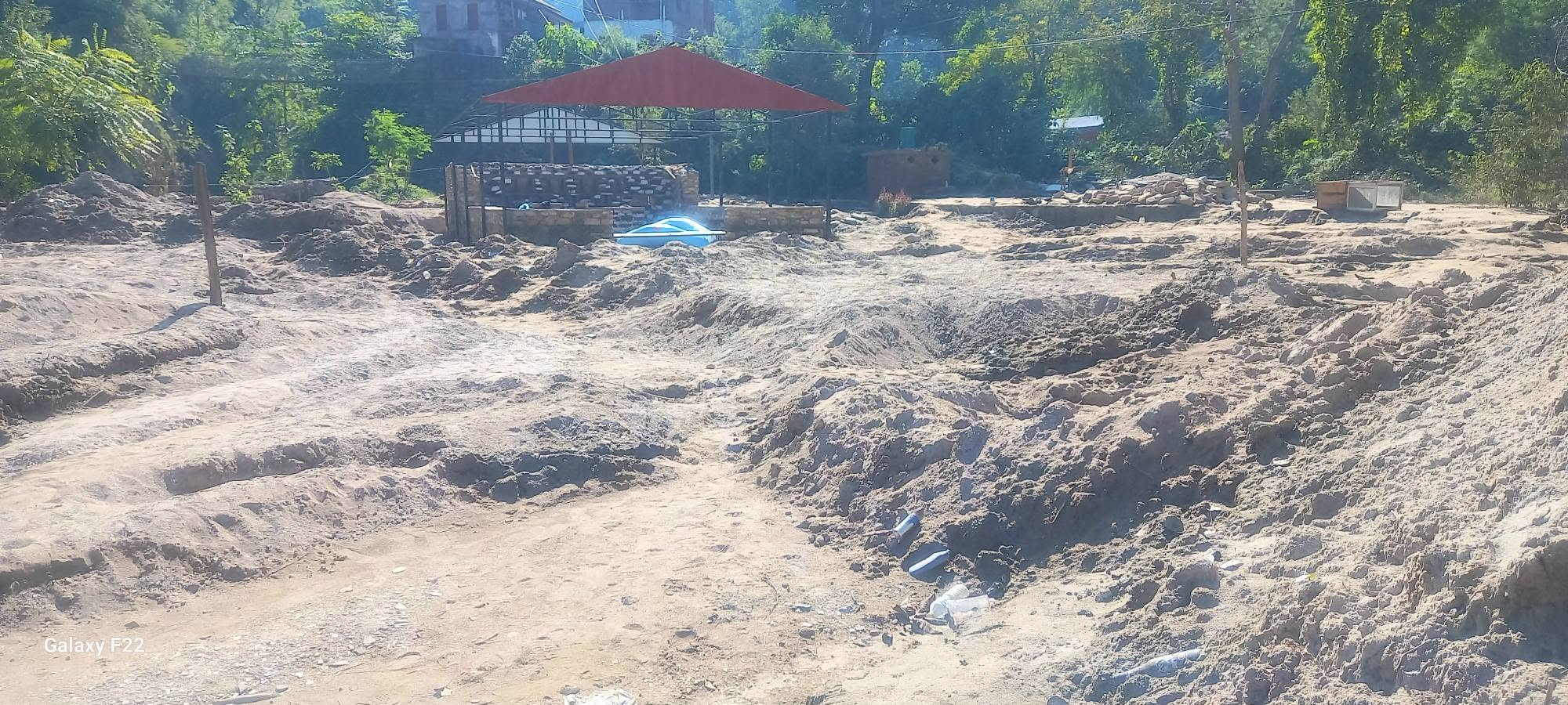     बगरमा बदलिएको पाल्पाको ‘रानीमहल’ क्षेत्र   