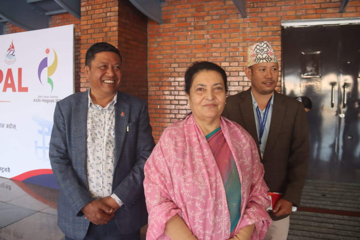     पूर्वराष्ट्रपति भण्डारी चीन प्रस्थान   