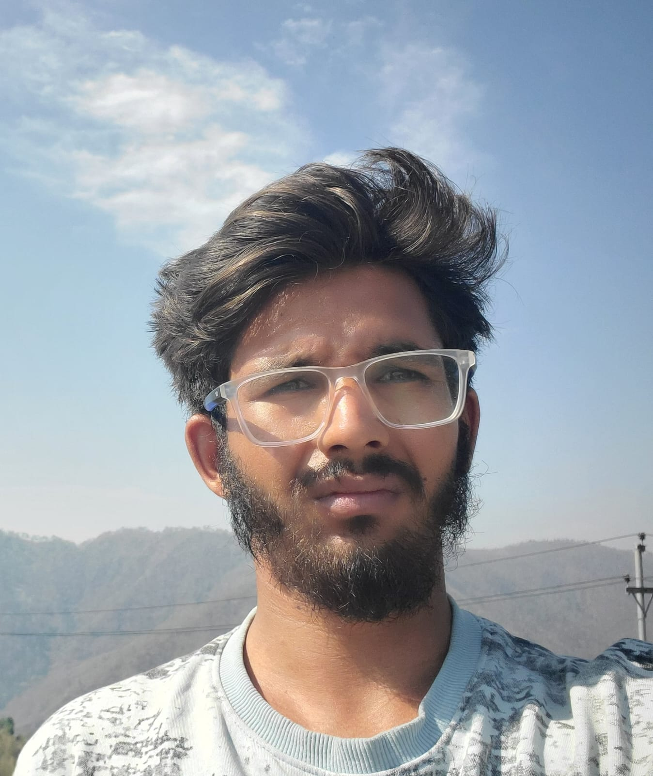     विचार : डिजिटल सञ्जालले बदलिँदै हुम्लीको दैनिकी   