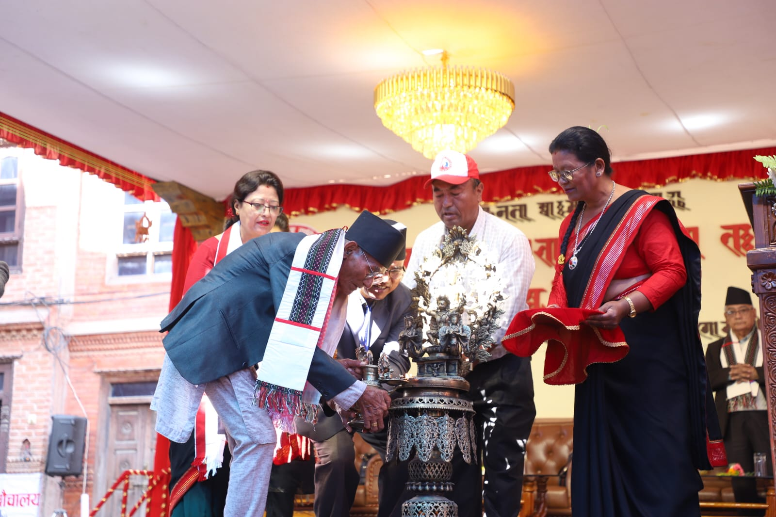     भक्तपुरमा ४६औँ नेपालभाषा साहित्य सम्मेलनको रौनक   